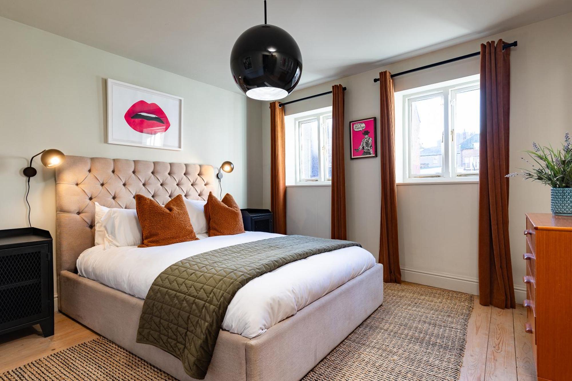 Stylish Seaside Home With King Beds And Parking Scarborough Eksteriør billede