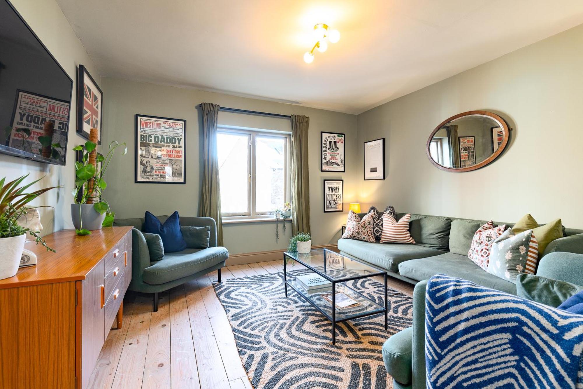 Stylish Seaside Home With King Beds And Parking Scarborough Eksteriør billede